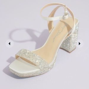 NWT! Betsey Johnson Heel!